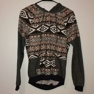 patterned hooded long sleeve